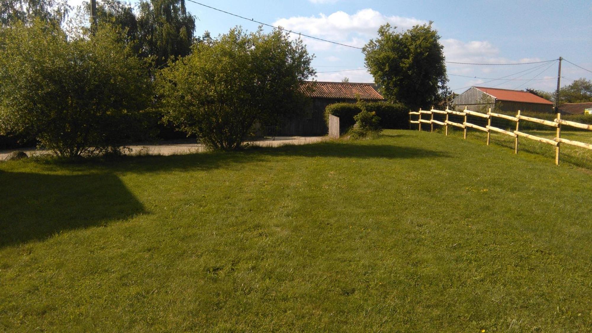 Gite De L'Ivronniere La Ronde  ภายนอก รูปภาพ